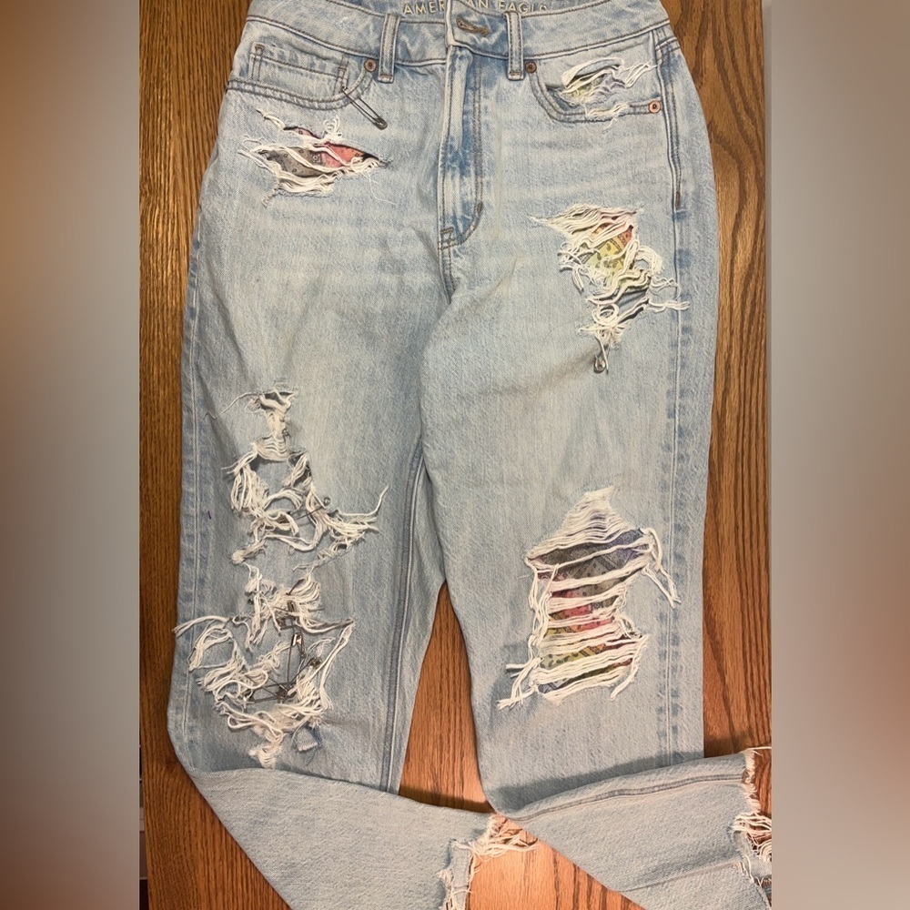 American Eagle Distressed Ripped Rainbow Safety Pin Mom Jeans